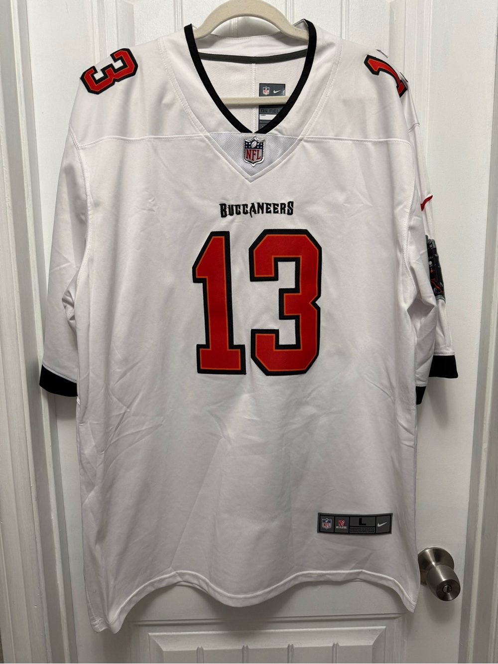 Buccaneers #13 Mike Evans Limited All Stitched Player Jersey Size Large  (51-7)